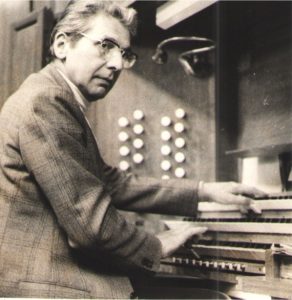 Henri WÉNISCH à l'orgue de la cathédrale